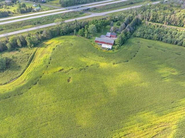 4503 Carstens Lake ROAD, Manitowoc, WI 54220