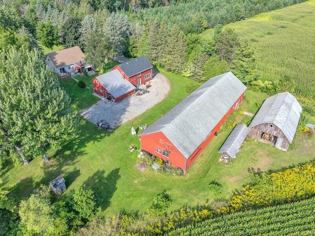 4503 Carstens Lake ROAD, Manitowoc, WI 54220