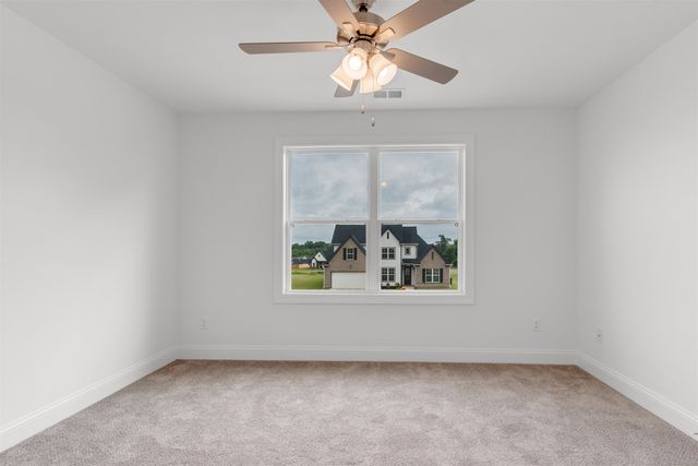 320 WIRT RD, Oakland, TN 38060