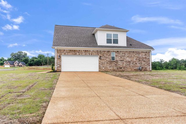 320 WIRT RD, Oakland, TN 38060