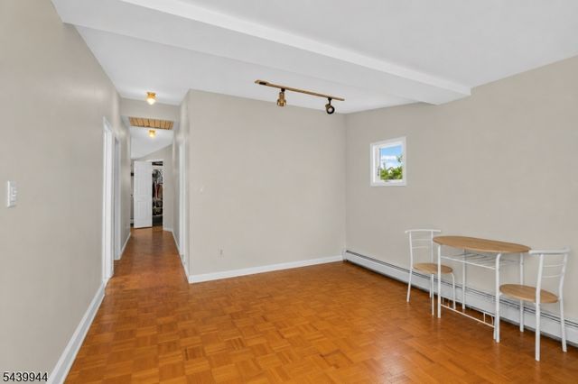 374 Boyden Ave, Maplewood Twp., NJ 07040