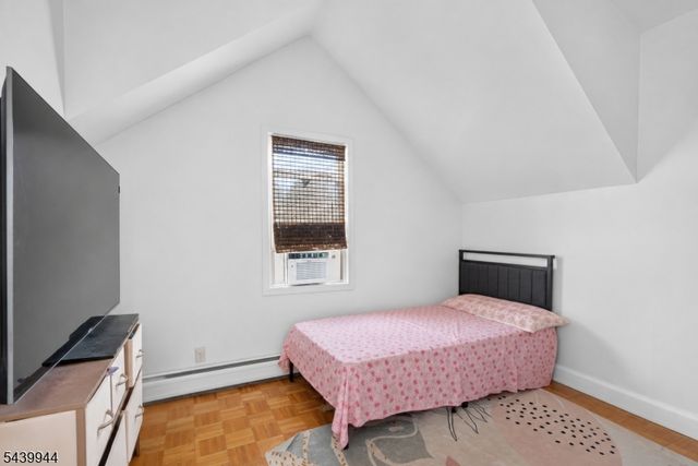 374 Boyden Ave, Maplewood Twp., NJ 07040