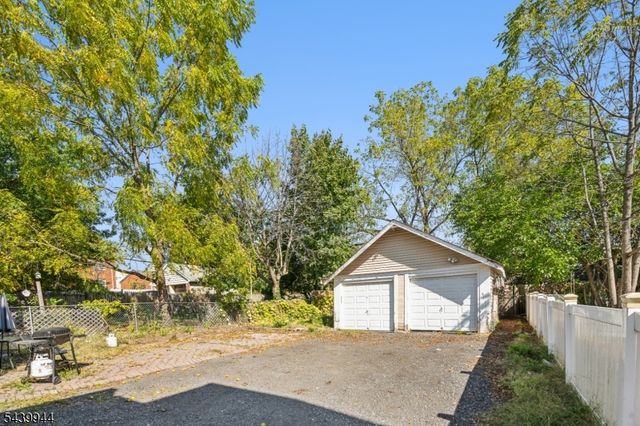 374 Boyden Ave, Maplewood Twp., NJ 07040