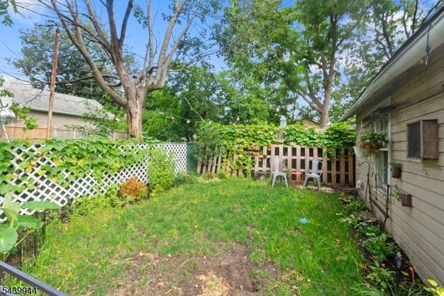 374 Boyden Ave, Maplewood Twp., NJ 07040