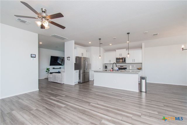 2404 Freddie L. Nichols Sr. Drive, Harker Heights, TX 76548