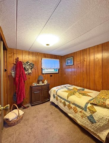9 King Dr, Wareham, MA 02576