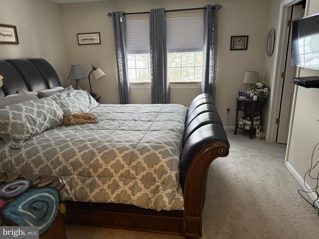 28 CHARLEMONT CT, Reading, PA 19607