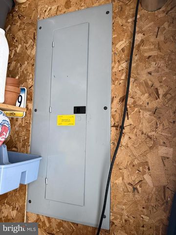 28 CHARLEMONT CT, Reading, PA 19607