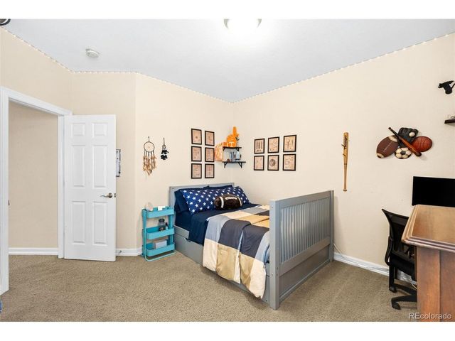7055 Winter Ridge Ln, Castle Rock, CO 80108
