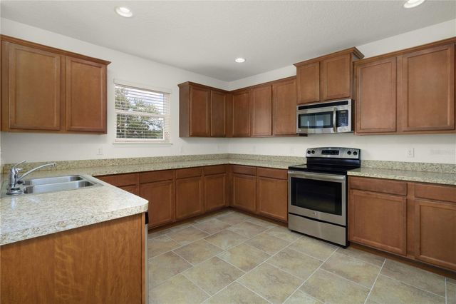 3084 PATTERSON GROVES DRIVE, Haines City, FL 33844