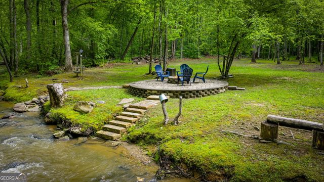 704 Town Creek Church Road, Talking Rock, GA 30175