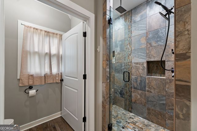 704 Town Creek Church Road, Talking Rock, GA 30175