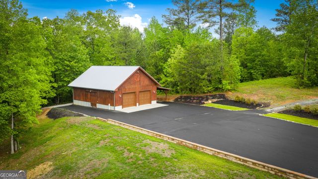 704 Town Creek Church Road, Talking Rock, GA 30175