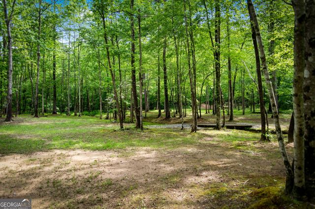 704 Town Creek Church Road, Talking Rock, GA 30175
