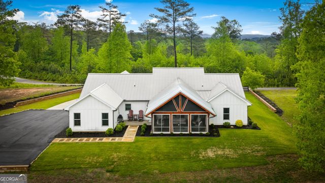 704 Town Creek Church Road, Talking Rock, GA 30175
