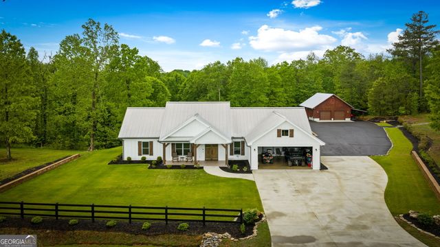704 Town Creek Church Road, Talking Rock, GA 30175