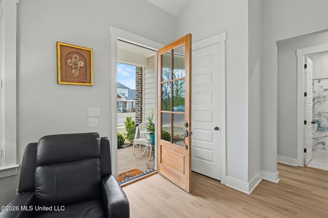 3847 Swan Cove, Hernando, MS 38632