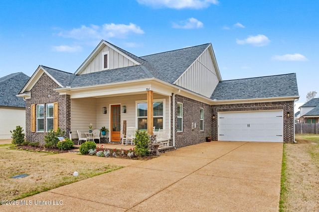 3847 Swan Cove, Hernando, MS 38632