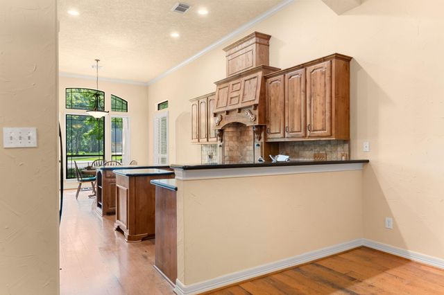 28618 Benders Crossing Drive, Spring, TX 77386
