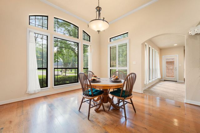 28618 Benders Crossing Drive, Spring, TX 77386