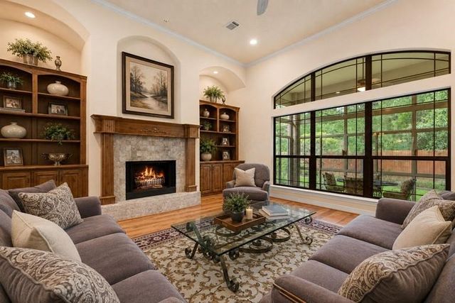 28618 Benders Crossing Drive, Spring, TX 77386