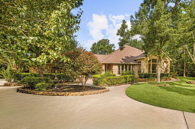 28618 Benders Crossing Drive, Spring, TX 77386