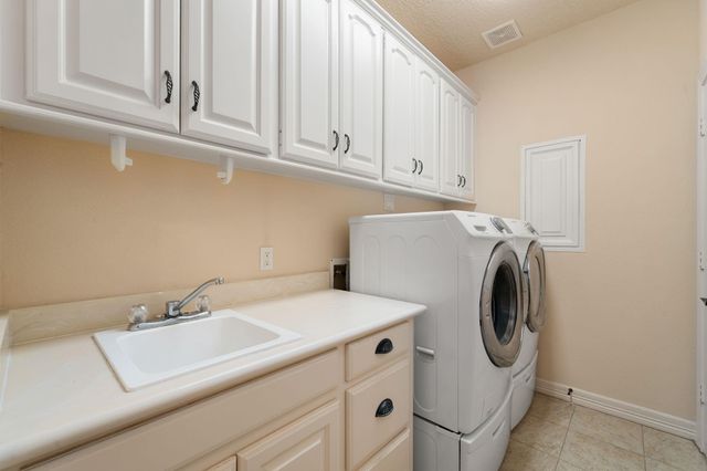 28618 Benders Crossing Drive, Spring, TX 77386