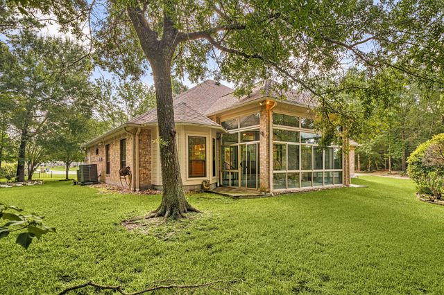 28618 Benders Crossing Drive, Spring, TX 77386