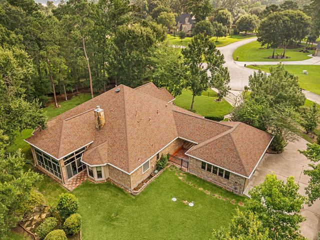 28618 Benders Crossing Drive, Spring, TX 77386