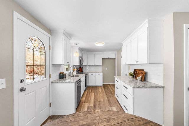 32 Debra Dr, Chicopee, MA 01020