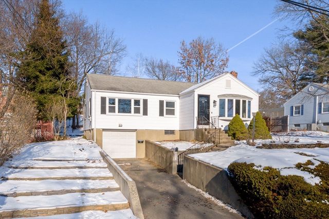 32 Debra Dr, Chicopee, MA 01020