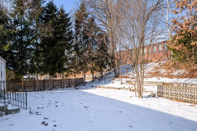 32 Debra Dr, Chicopee, MA 01020