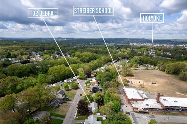 32 Debra Dr, Chicopee, MA 01020