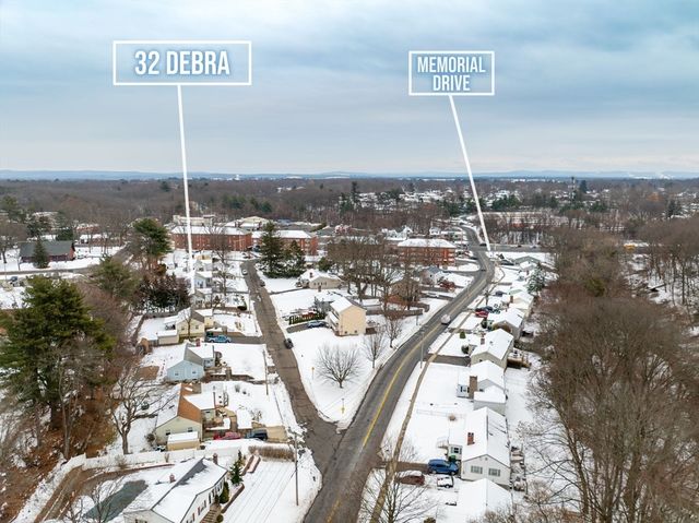 32 Debra Dr, Chicopee, MA 01020