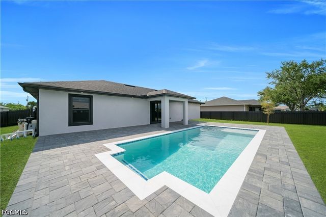 2623 NE 20th AVE, Cape Coral, FL 33909