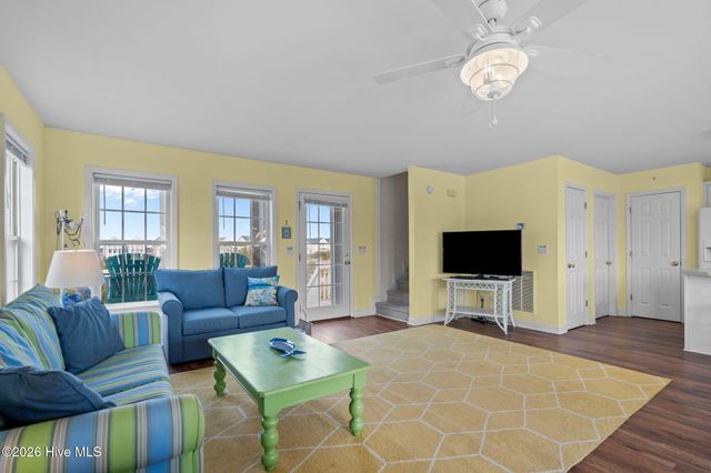 1301 N New River Drive, Holly Ridge, NC 28445