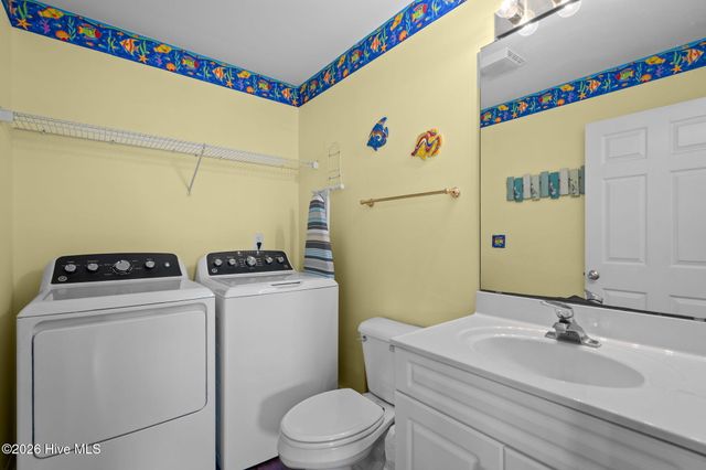 1301 N New River Drive, Holly Ridge, NC 28445