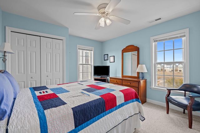 1301 N New River Drive, Holly Ridge, NC 28445