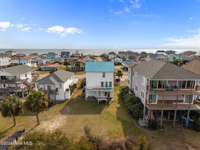 1301 N New River Drive, Holly Ridge, NC 28445