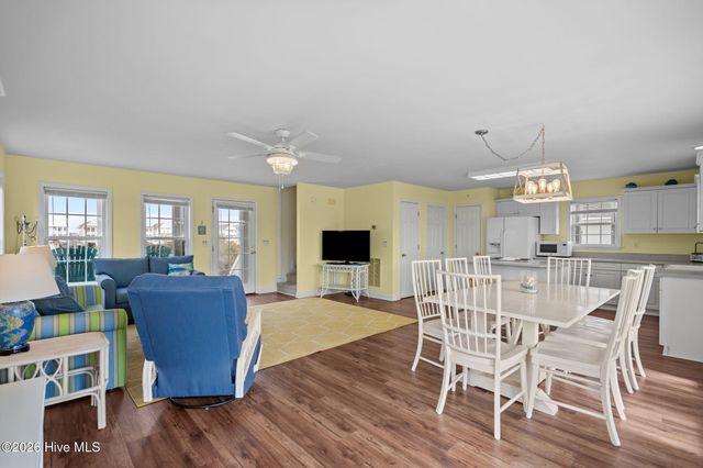 1301 N New River Drive, Holly Ridge, NC 28445