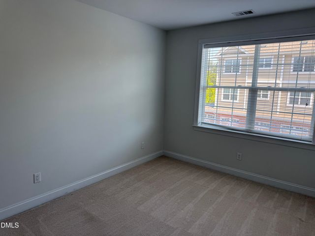 10511 Rosegate Court, Raleigh, NC 27617
