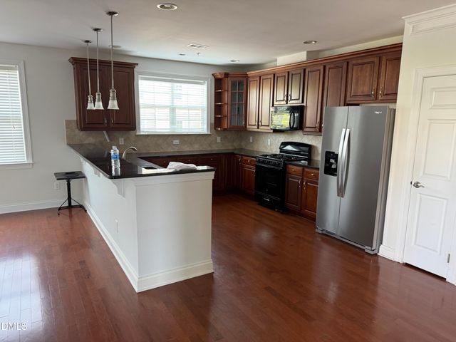 10511 Rosegate Court, Raleigh, NC 27617