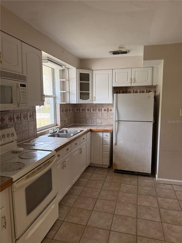 1931 EDGEWATER DRIVE, Sarasota, FL 34234