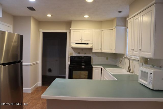 4347 CLOVE Street, Middleburg, FL 32068
