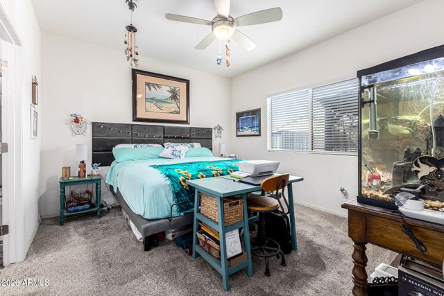 12712 W MIDWAY Avenue, Glendale, AZ 85307