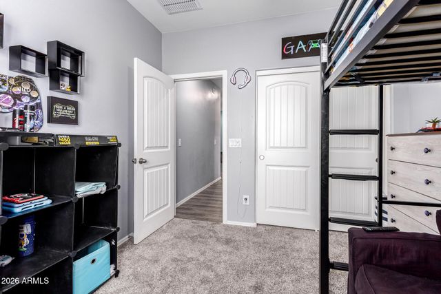 12712 W MIDWAY Avenue, Glendale, AZ 85307