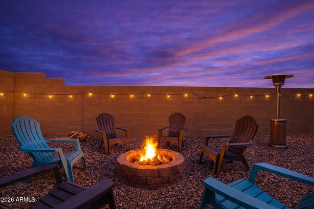 12712 W MIDWAY Avenue, Glendale, AZ 85307