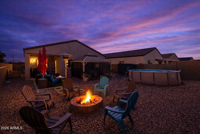 12712 W MIDWAY Avenue, Glendale, AZ 85307