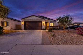 12712 W MIDWAY Avenue, Glendale, AZ 85307