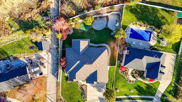 2051 S ESKELSEN LN, Perry, UT 84302